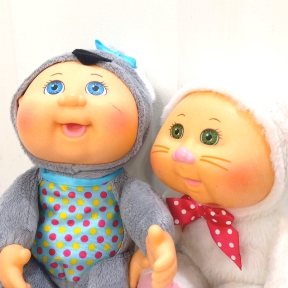 Two Cabbage Patch Kids ,White Honey Bunny Forest Friends& Frankie Koala Zoo - Picture 2 of 6